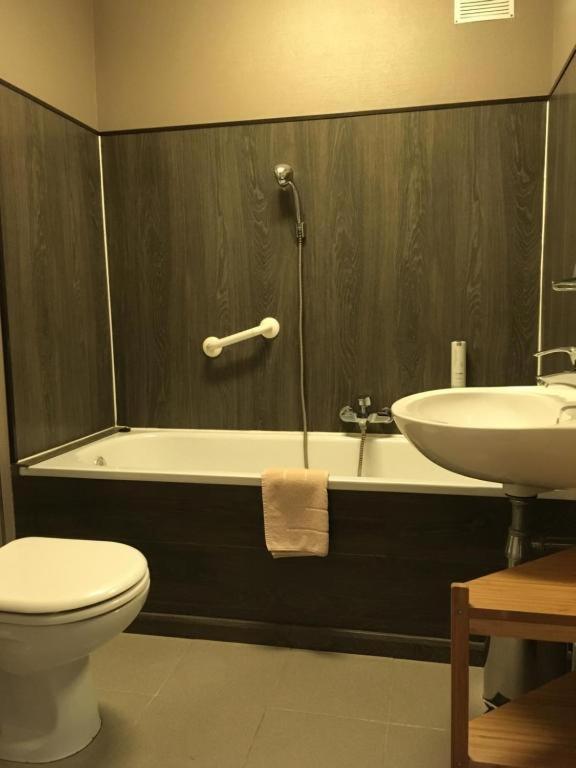 Lo-Reninge Hotel Oude Abdij מראה חיצוני תמונה