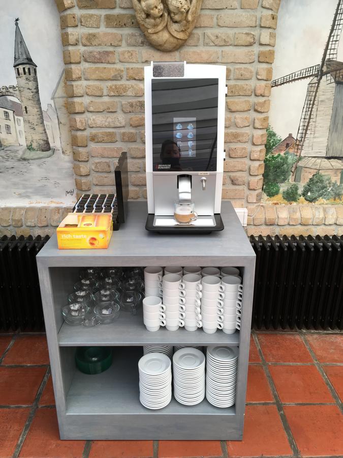Lo-Reninge Hotel Oude Abdij מראה חיצוני תמונה